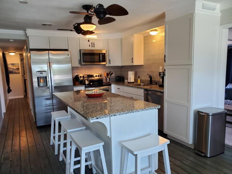 3 Bed, 2 Bath, Waterfront, Dock, Large Driveway Villa Tavares Exterior photo